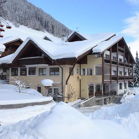 Hotel Alpenfrieden Rio Bianco/Weissenbach Екстер'єр фото